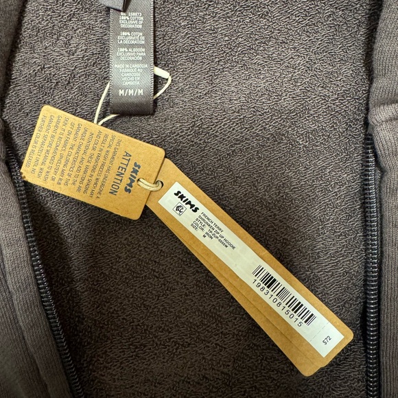 SKIMS French terry shrunken zip up hoodie - Picture 11 of 11